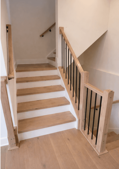 custom_hardwood_floor_staircase_bethesda